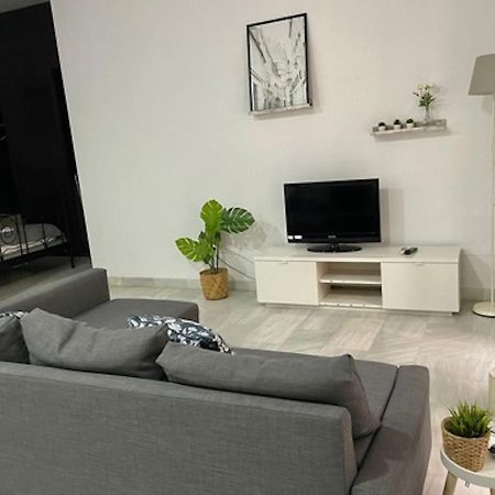 Holidays2Malaga Jinetes Junto Casco Historico & Parking Apartment Exterior foto