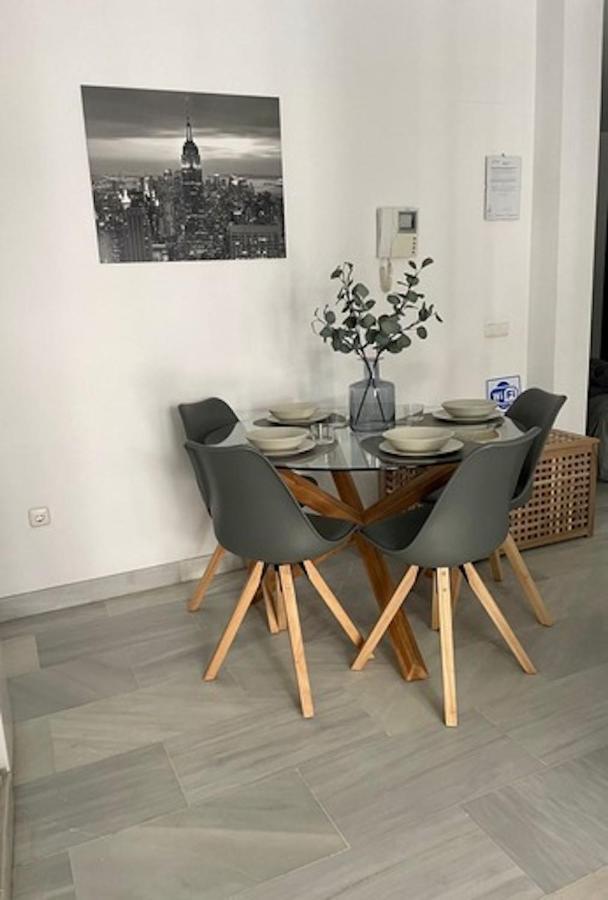 Holidays2Malaga Jinetes Junto Casco Historico & Parking Apartment Exterior foto
