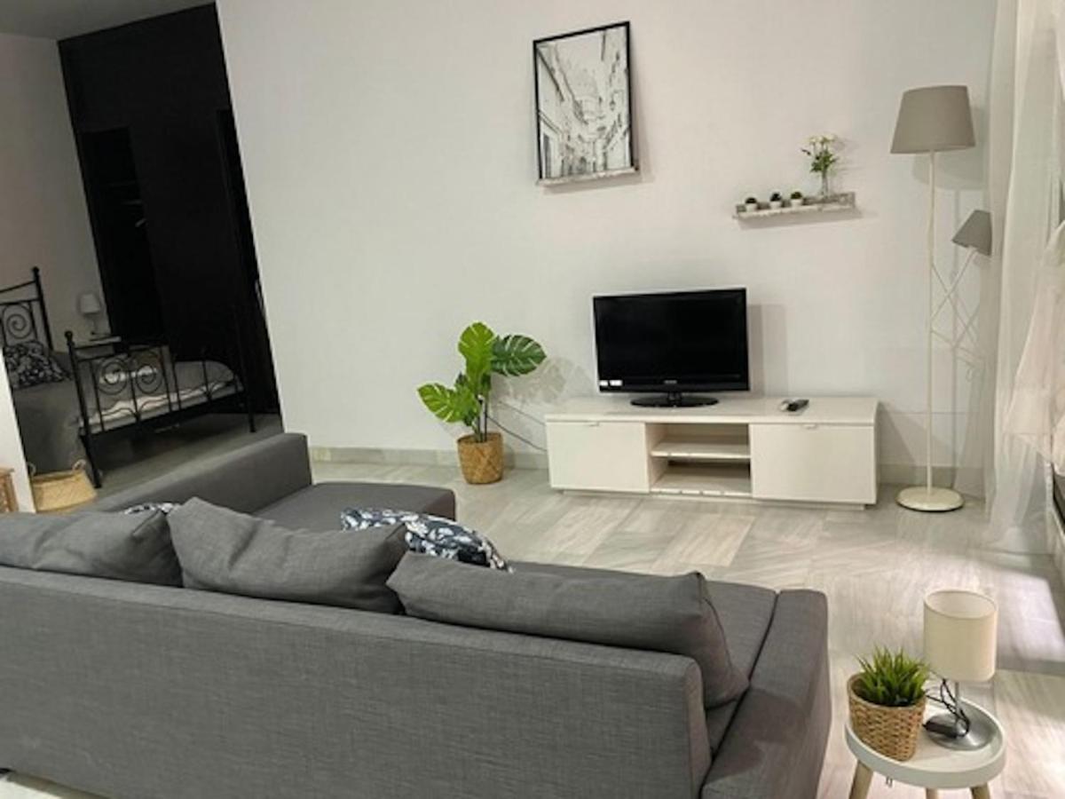 Holidays2Malaga Jinetes Junto Casco Historico & Parking Apartment Exterior foto